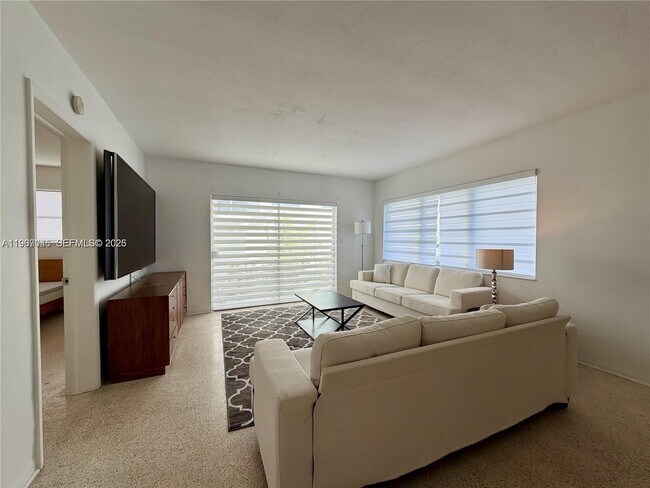 1135 101st St in Bay Harbor Islands, FL - Building Photo - Building Photo