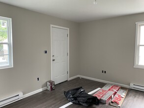 450 W Chestnut St, Unit 450C in Washington, PA - Building Photo - Building Photo