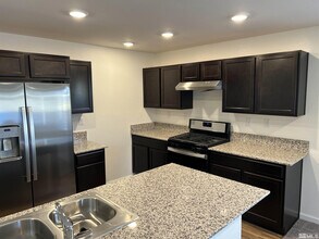 9255 Logan Creek Rd in Reno, NV - Building Photo - Building Photo