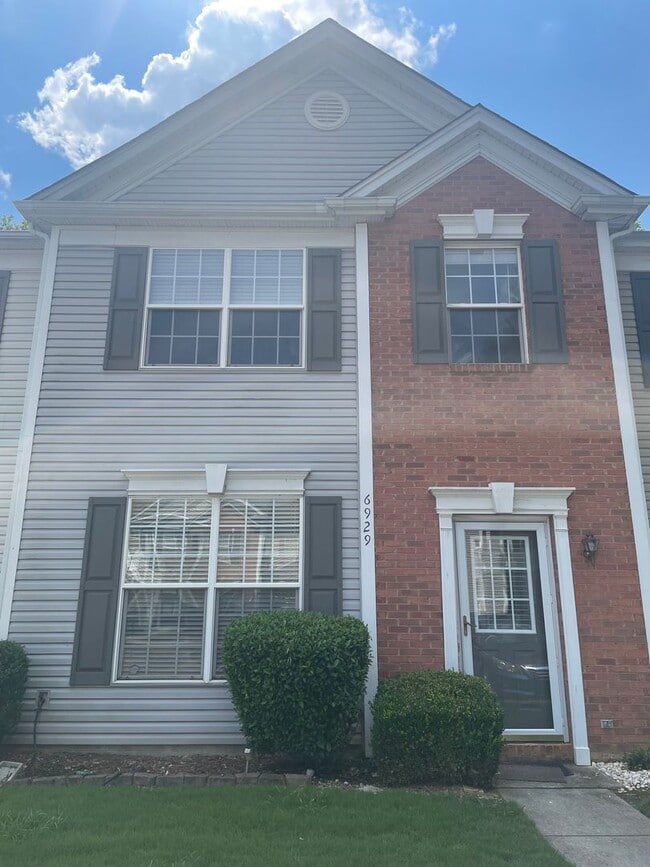 property at 6929 Rothchild Dr