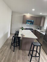 126 K St NE in Auburn, WA - Building Photo