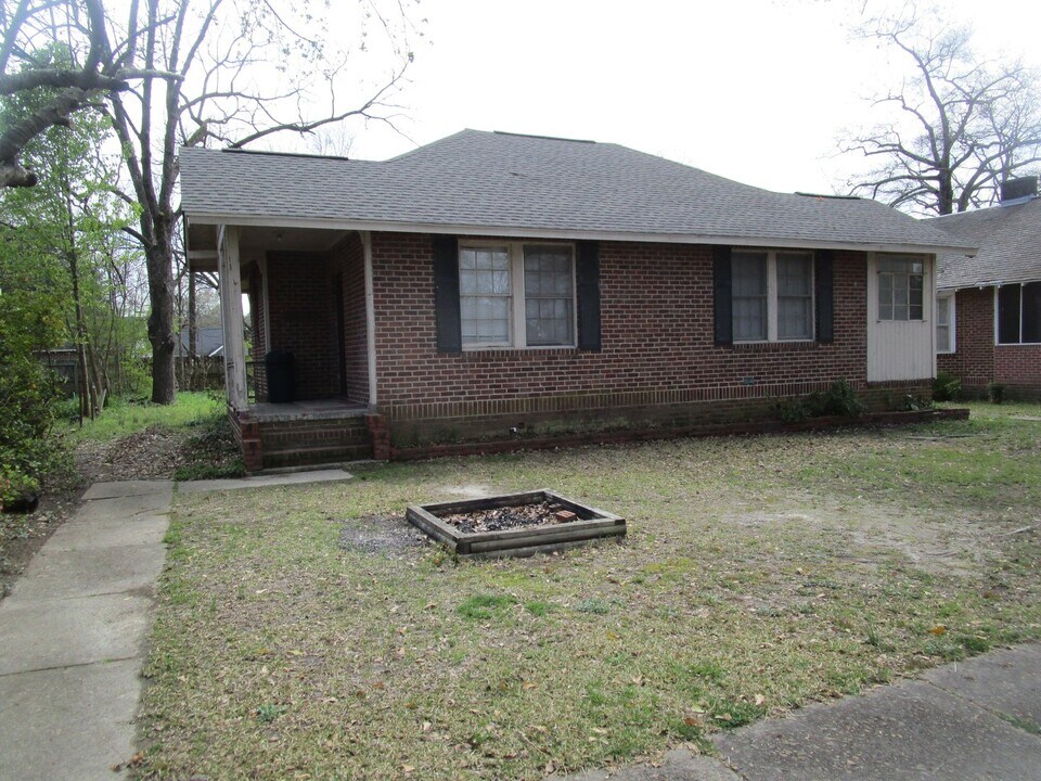 39 Ash St NE in Rome, GA - Building Photo