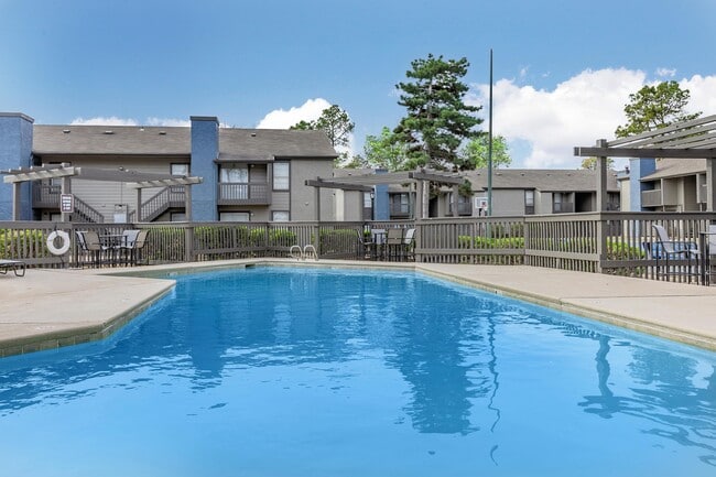 Urban Oaks @ 51st Apartments in Tulsa, OK - Building Photo - Building Photo