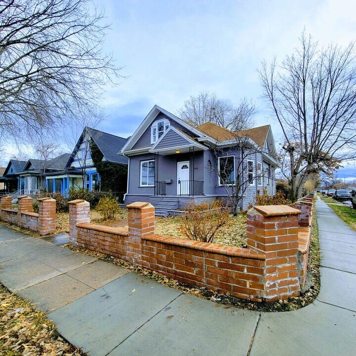 931 W 300 S in Salt Lake City, UT - Foto de edificio