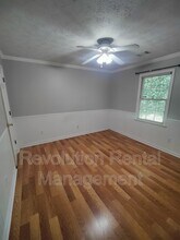 2140 Kings Gate Cir SW in Snellville, GA - Building Photo - Building Photo