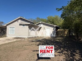 5507 Prairie Flower Dr in San Antonio, TX - Building Photo