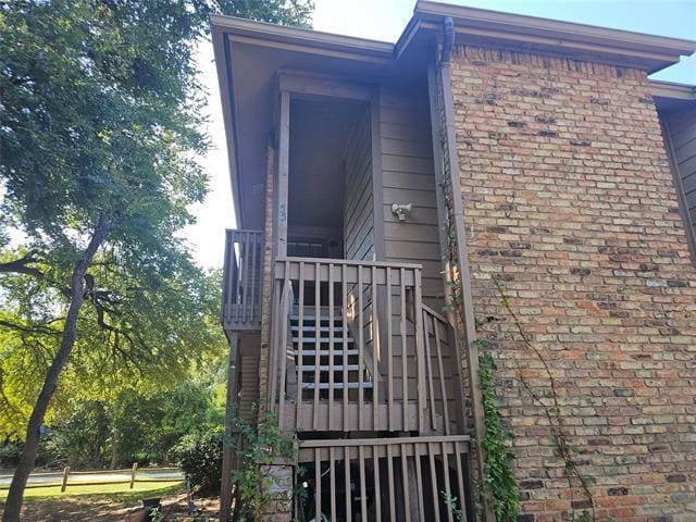 508 E Denton Dr