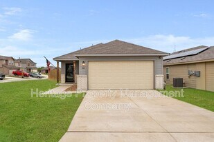 544 Havarti Wy in Canyon Lake, TX - Building Photo
