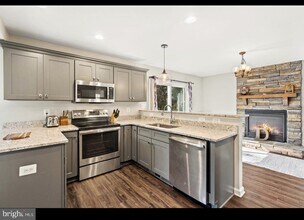 144 Rollason Dr in Front Royal, VA - Building Photo - Building Photo