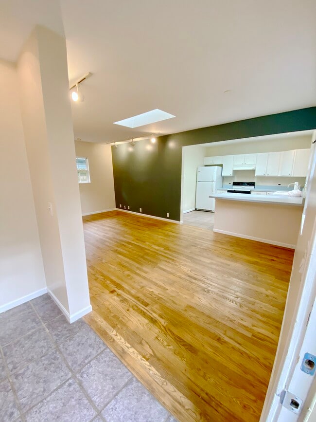 1015 Northview Avenue in Indianapolis, IN - Building Photo - Building Photo