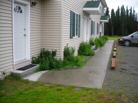 36185 Dawn Dr, Unit 3 in Soldotna, AK - Building Photo
