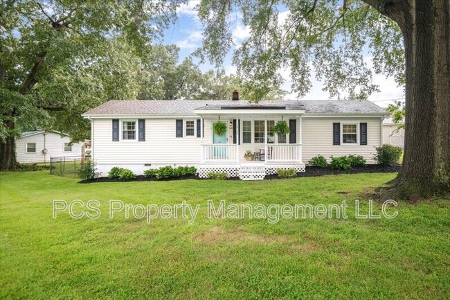 16100 Gary Ave in Chester, VA - Building Photo - Building Photo