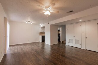 5506 Grover Ave in Austin, TX - Building Photo - Building Photo