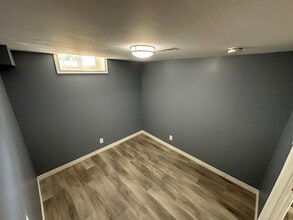 1192 Whitefield Dr in Peterborough, ON - Building Photo - Building Photo