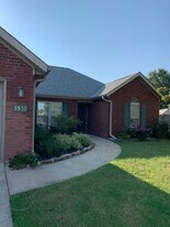 5519 Cordova Ln in Jonesboro, AR - Building Photo