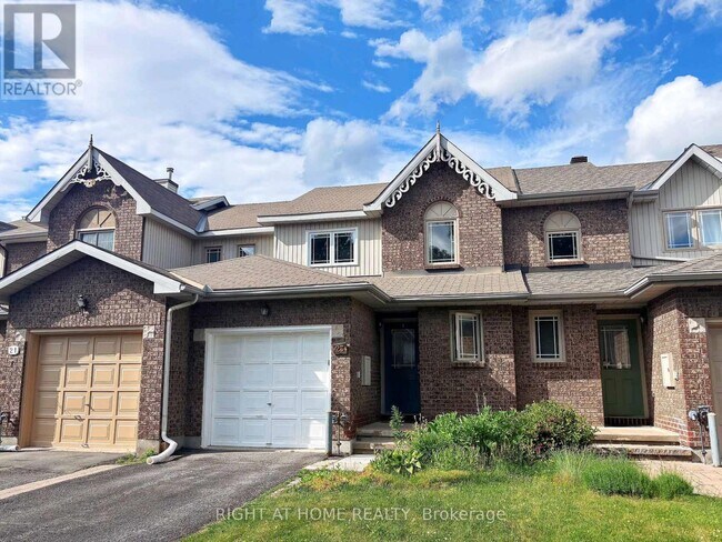 23 Harrington Ct in Ottawa, ON - Building Photo - Building Photo
