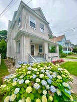 59 Morehouse St in Bridgeport, CT - Building Photo