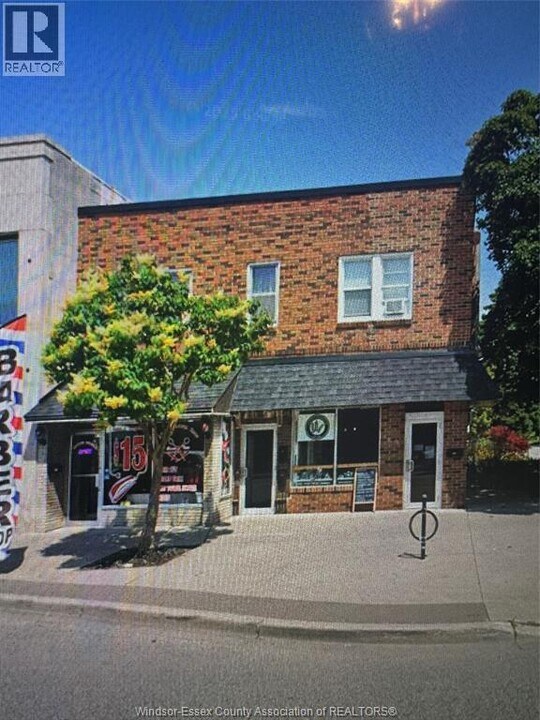 1388 Ottawa St in Windsor, ON - Building Photo