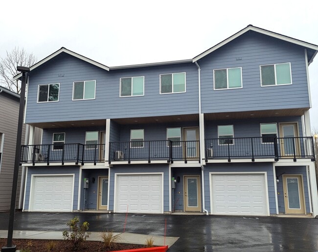 Tull Road Townhomes in Bellingham, WA - Building Photo - Building Photo