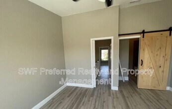 4318 SE 5th Ave in Cape Coral, FL - Building Photo - Building Photo