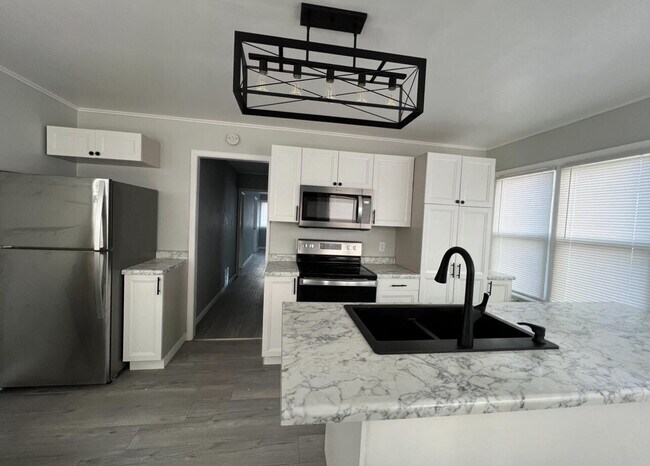 3835 S 17th St in Milwaukee, WI - Building Photo - Building Photo