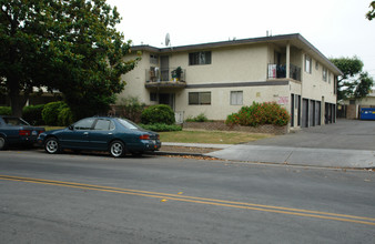 947 Tamarack Ln in Sunnyvale, CA - Building Photo - Building Photo