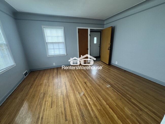 4628 Cedar Ave S in Minneapolis, MN - Building Photo - Building Photo