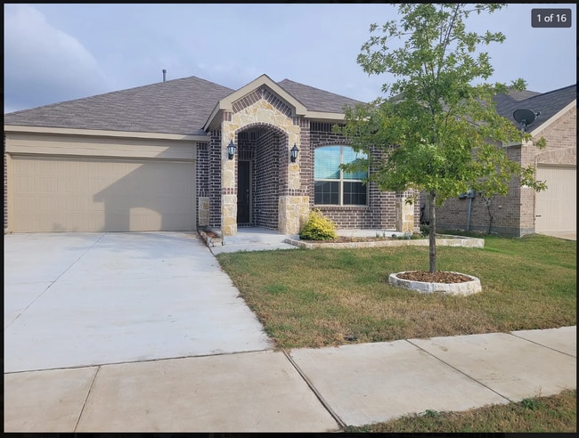 property at 7112 Crepe Myrtle Ave