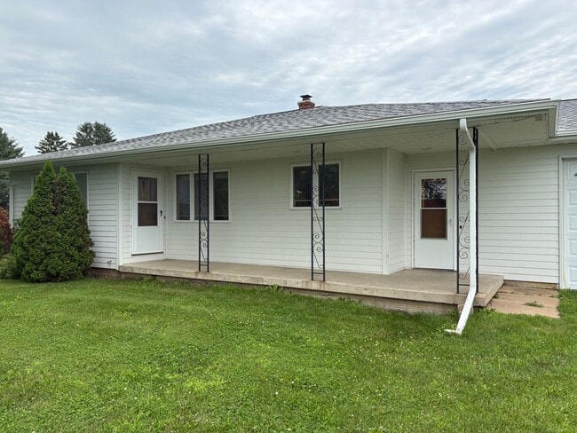 property at 32506 320th St