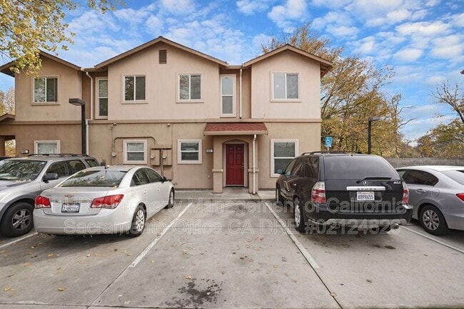 1916 Juliesse Ave in Sacramento, CA - Building Photo - Building Photo