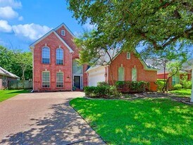2106 Hunter Pl Ln in Arlington, TX - Building Photo