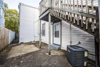 426 London St in Portsmouth, VA - Foto de edificio - Building Photo