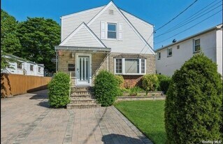 5 7th St in Valley Stream, NY - Building Photo