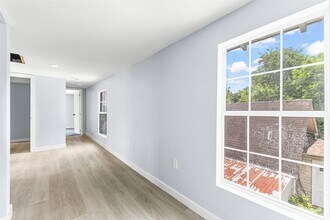 7032 Avenue P Ave in Houston, TX - Building Photo - Building Photo