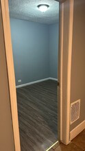 1546 West St-Unit -1546 in Utica, NY - Building Photo - Building Photo