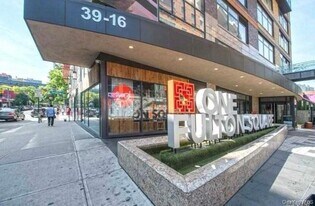 39-16 Prince St in Queens, NY - Building Photo