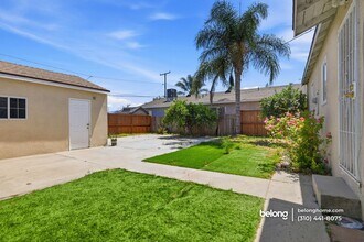 7090 Lime Ave, Unit 2106 in Long Beach, CA - Building Photo - Building Photo