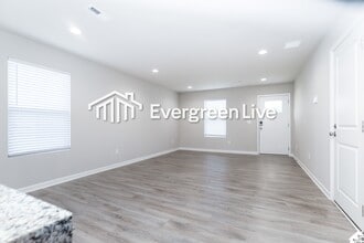 108 Burlington Dr in Mulvane, KS - Building Photo - Building Photo