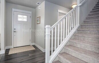 4646 Corvina St in Richland, WA - Building Photo - Building Photo