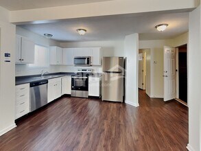 213 Lights Pointe Ct in New Richmond, OH - Building Photo - Building Photo