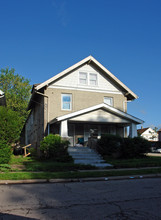 806 Sherman St in Akron, OH - Building Photo - Building Photo