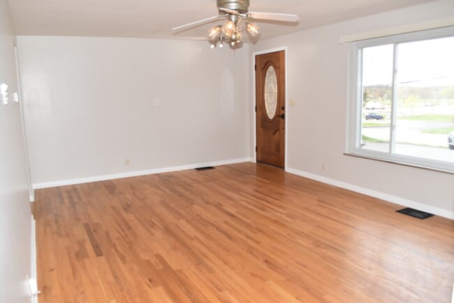 6989 Salem Rd in Cincinnati, OH - Building Photo - Building Photo