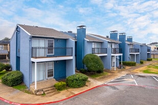 The Link in Dallas, TX - Building Photo