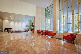 2401 Pennsylvania Ave in Philadelphia, PA - Building Photo - Building Photo