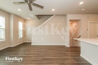 18416 Idyllic Aly in Shenandoah, TX - Building Photo - Building Photo