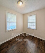 1060 W 13th St in Jacksonville, FL - Building Photo - Building Photo