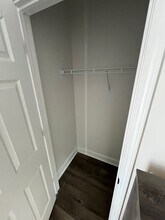 702 Carmen Ave, Unit A-2 in Fort Valley, GA - Foto de edificio - Building Photo