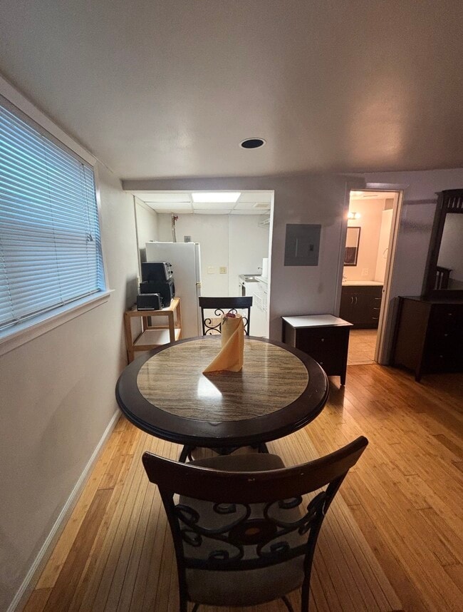 928 Main St in La Marque, TX - Foto de edificio - Building Photo