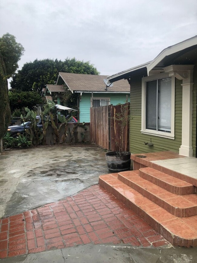 1382-1382 Gaviota Ave in Long Beach, CA - Building Photo - Building Photo