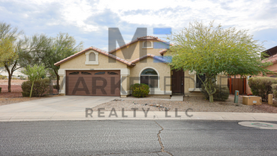 3905 W Escuda Dr in Glendale, AZ - Building Photo - Building Photo